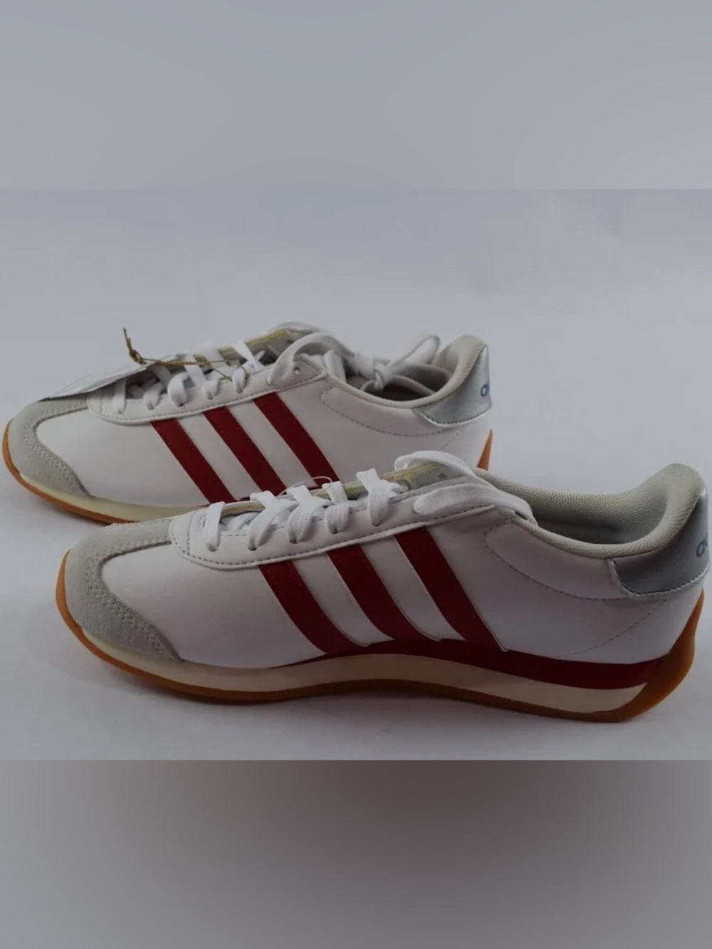 Adidas White Sneakers with Red Three Stripes Runvista Halo model : k16037 - Picture 3 of 12